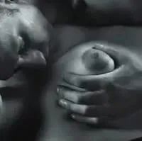 Foumbot erotic-massage