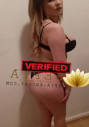 Alexa Strapon Prostituierte Peruwelz